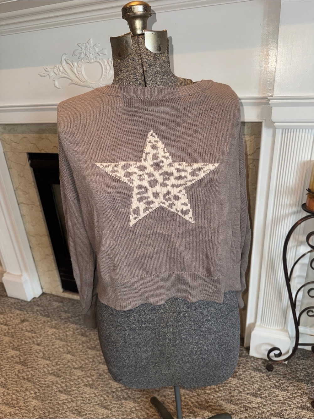 Hollister Taupe Crewneck Sweater with Cream Star